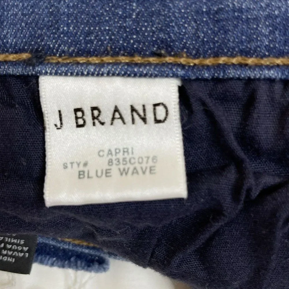J Brand Blue Wave Capri Jeans Size 25 Med Dark Wash Raw Hems Stretch USA - Picture 5 of 8